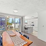 Southern Cross Beachfront Holiday Apartments