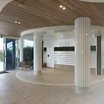 Southern Cross Beachfront Holiday Apartments